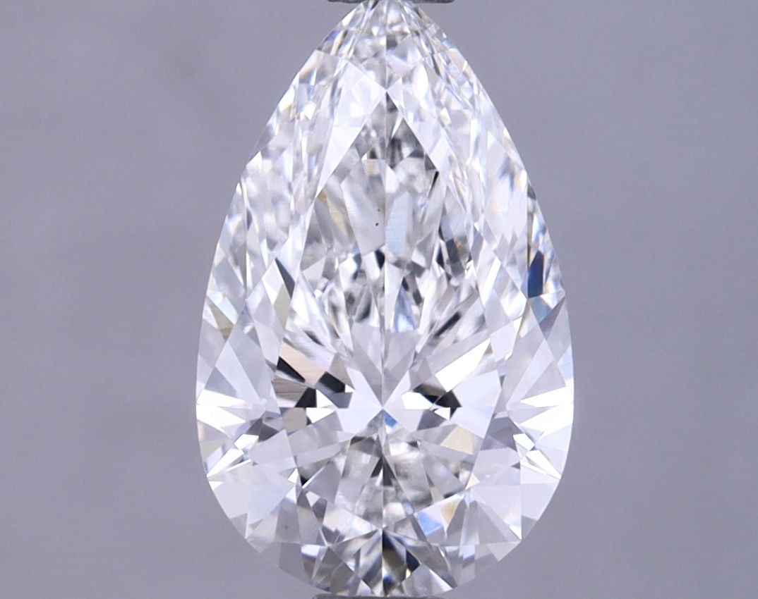Loose Diamond - PEAR 1.35ct E VS1: Loose Diamond - PEAR 1.35ct E VS1 Source: This is a real non-mined Diamond that has been grown in a lab Shape: PEAR Carats: 1.35 Color: E Clarity: VS1 Certification: IGI Video: