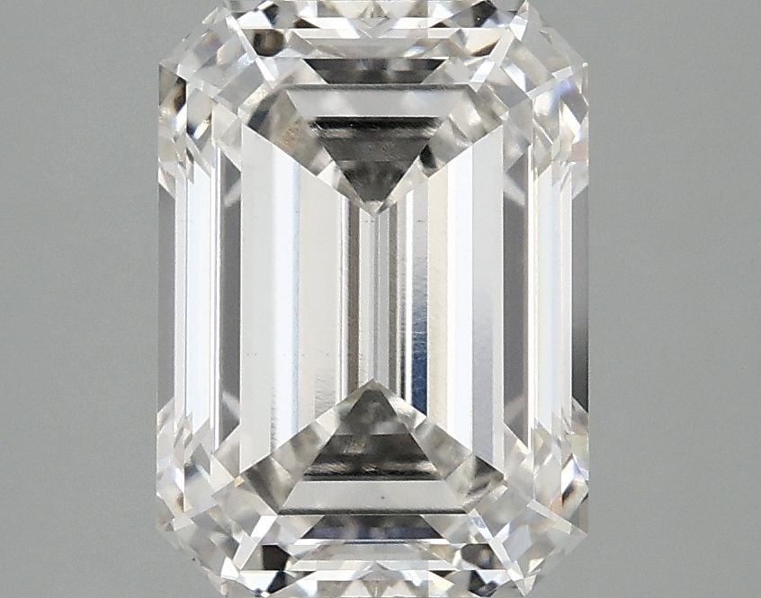 Loose Diamond - EMERALD 3.1ct G VS1: Loose Diamond - EMERALD 3.1ct G VS1 Source: This is a real non-mined Diamond that has been grown in a lab Shape: EMERALD Carats: 3.1 Color: G Clarity: VS1 Certification: IGI Video: