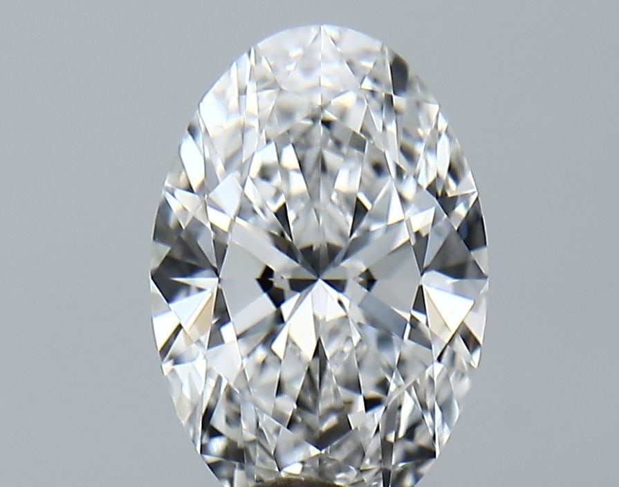 Loose Diamond - OVAL 2.19ct D VVS2: Loose Diamond - OVAL 2.19ct D VVS2 Source: This is a real non-mined Diamond that has been grown in a lab Shape: OVAL Carats: 2.19 Color: D Clarity: VVS2 Certification: GIA Video: