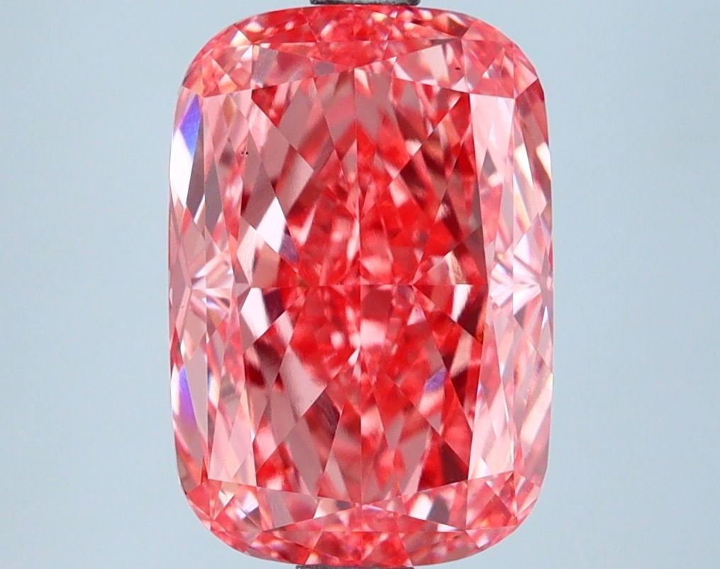 Loose Diamond - CUSHION MODIFIED 3.3ct Fancy Vivid Pink VS1: Loose Diamond - CUSHION MODIFIED 3.3ct Fancy Vivid Pink VS1 Source: This is a real non-mined Diamond that has been grown in a lab Shape: CUSHION MODIFIED Carats: 3.3 Color: Fancy Vivid Pink Certificat