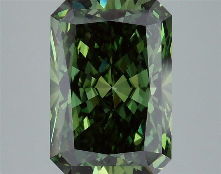 Loose Diamond - RADIANT 5.09ct Fancy Vivid Green VS1: Loose Diamond - RADIANT 5.09ct Fancy Vivid Green VS1 Source: This is a real non-mined Diamond that has been grown in a lab Shape: RADIANT Carats: 5.09 Color: Fancy Vivid Green Certification: IGI Video