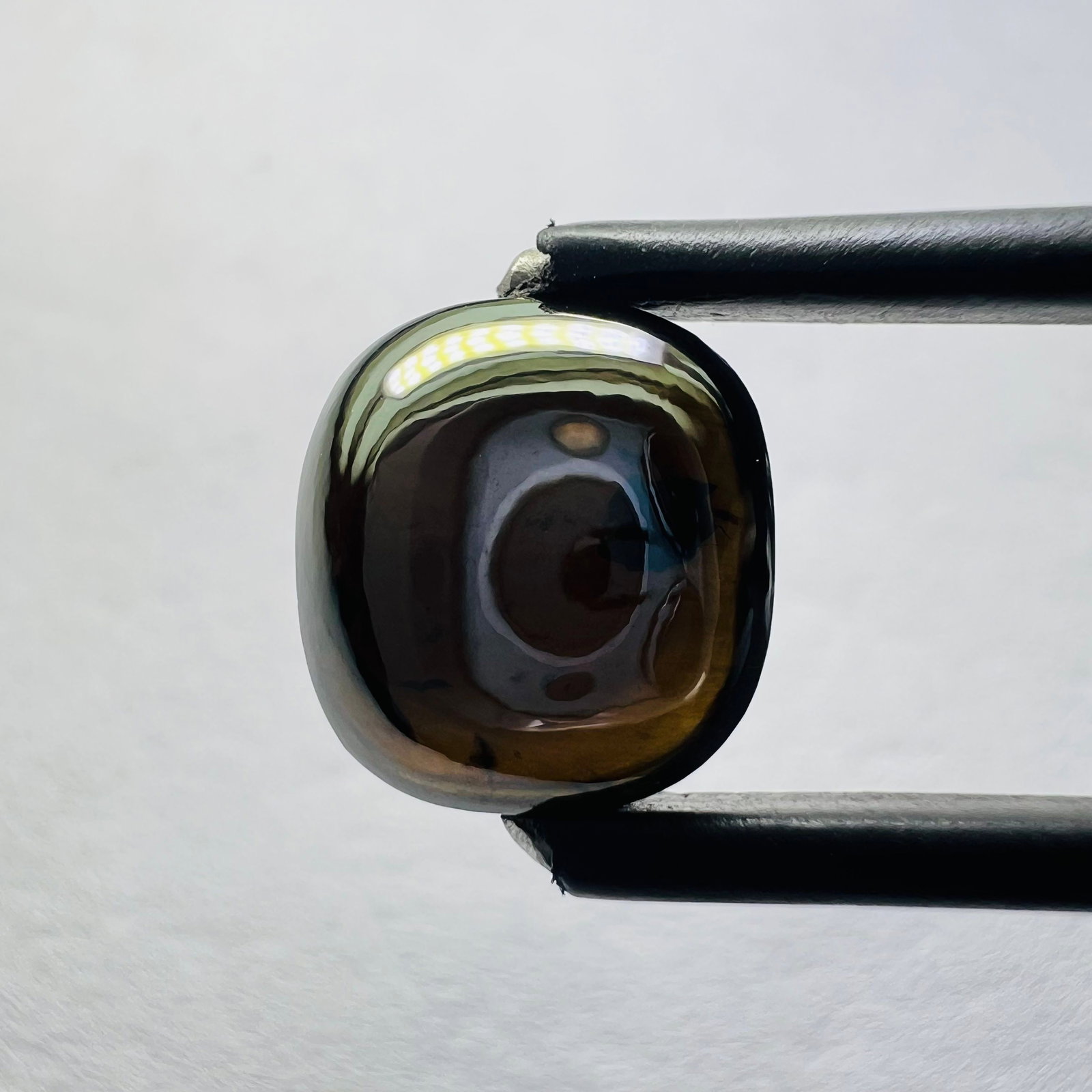 Loose Diamond - CUSHION BRILLIANT 2.49ct Black I1: Loose Diamond - CUSHION BRILLIANT 2.49ct Black I1 Source: This is a real non-mined Diamond that has been grown in a lab Shape: CUSHION BRILLIANT Carats: 2.49 Color: Black Certification: NONE Video: