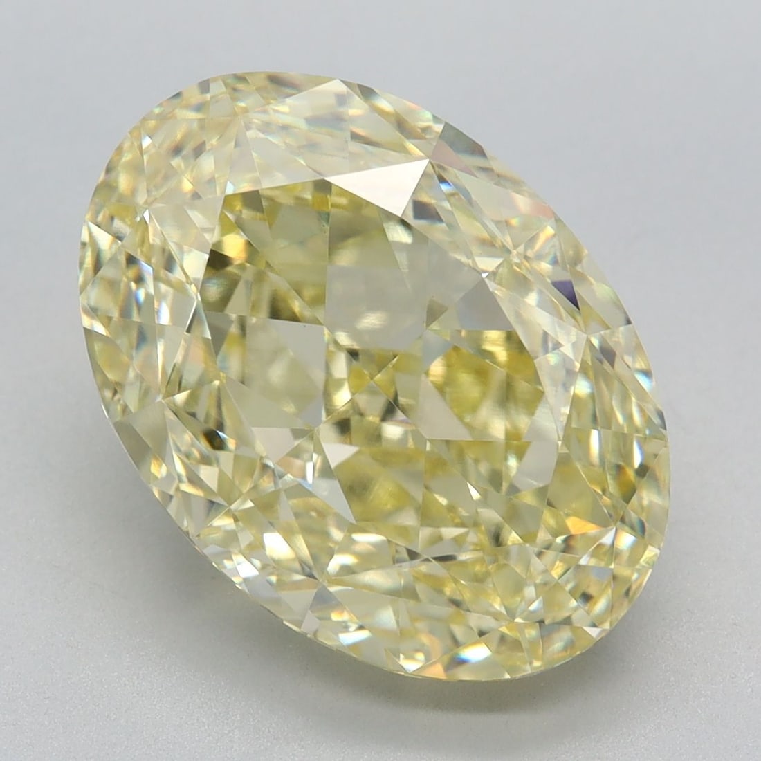Loose Diamond - OVAL 6.54ct Fancy Intense Yellow VVS2: Loose Diamond - OVAL 6.54ct Fancy Intense Yellow VVS2 Source: This is a real non-mined Diamond that has been grown in a lab Shape: OVAL Carats: 6.54 Color: Fancy Intense Yellow Certification: IGI Vide