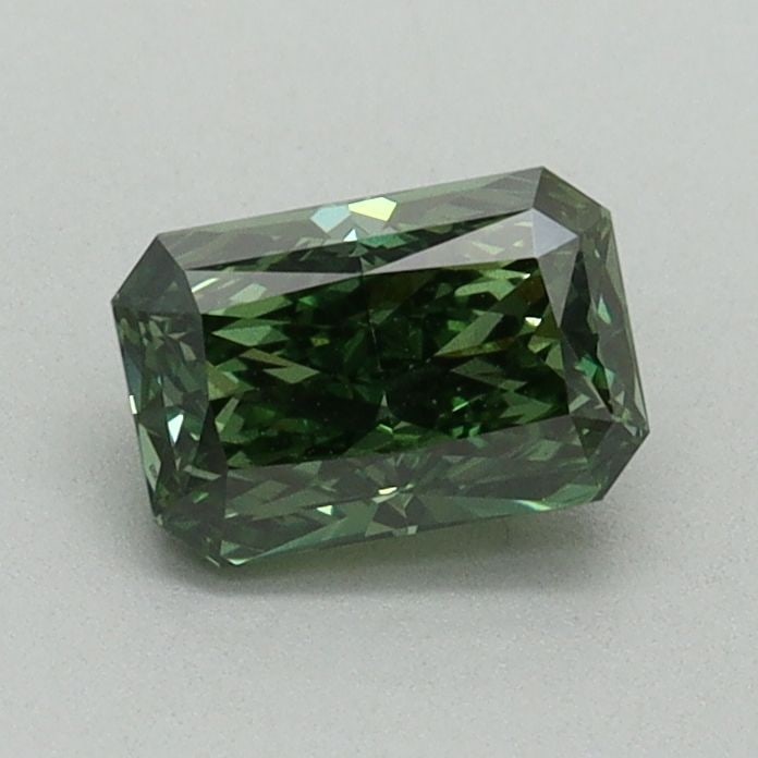 Loose Diamond - RADIANT 0.72ct Fancy Vivid Green VS2: Loose Diamond - RADIANT 0.72ct Fancy Vivid Green VS2 Source: This is a real non-mined Diamond that has been grown in a lab Shape: RADIANT Carats: 0.72 Color: Fancy Vivid Green Certification: IGI Video