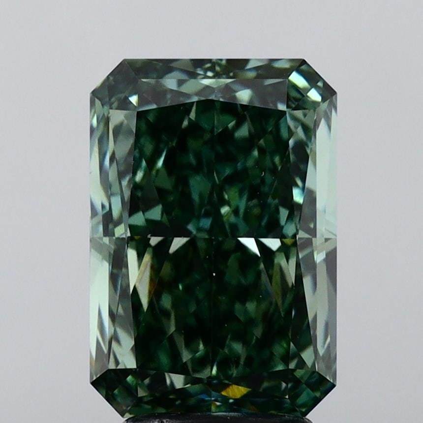 Loose Diamond - RADIANT 4.07ct Fancy Vivid Green VS1: Loose Diamond - RADIANT 4.07ct Fancy Vivid Green VS1 Source: This is a real non-mined Diamond that has been grown in a lab Shape: RADIANT Carats: 4.07 Color: Fancy Vivid Green Certification: IGI Video