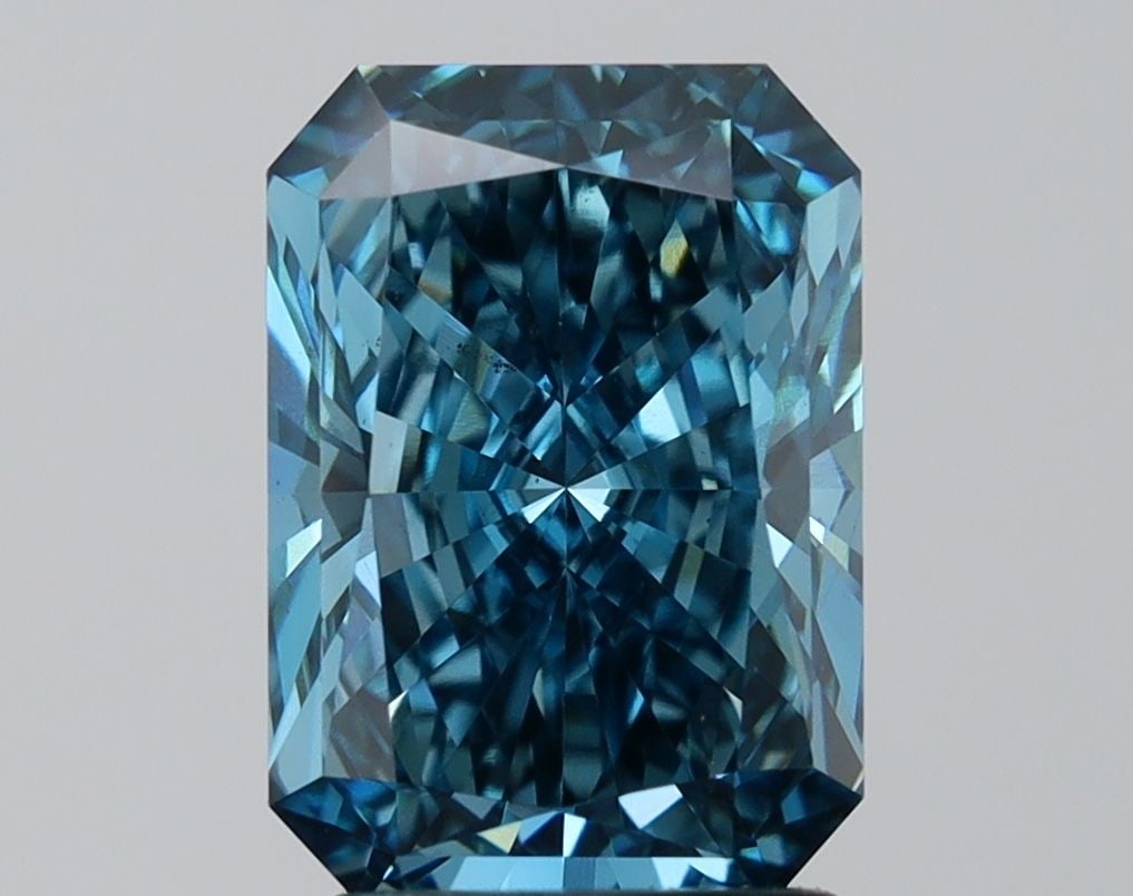 Loose Diamond - RADIANT 2.56ct Fancy Deep Blue VS2: Loose Diamond - RADIANT 2.56ct Fancy Deep Blue VS2 Source: This is a real non-mined Diamond that has been grown in a lab Shape: RADIANT Carats: 2.56 Color: Fancy Deep Blue Certification: IGI Video:
