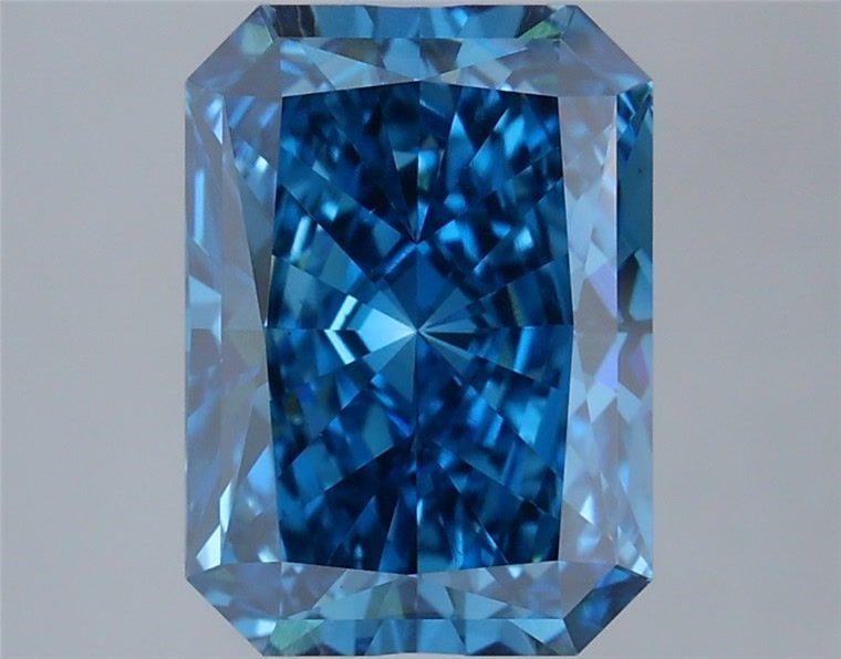 Loose Diamond - RADIANT 3.04ct Fancy Vivid Blue VS1: Loose Diamond - RADIANT 3.04ct Fancy Vivid Blue VS1 Source: This is a real non-mined Diamond that has been grown in a lab Shape: RADIANT Carats: 3.04 Color: Fancy Vivid Blue Certification: IGI Video: