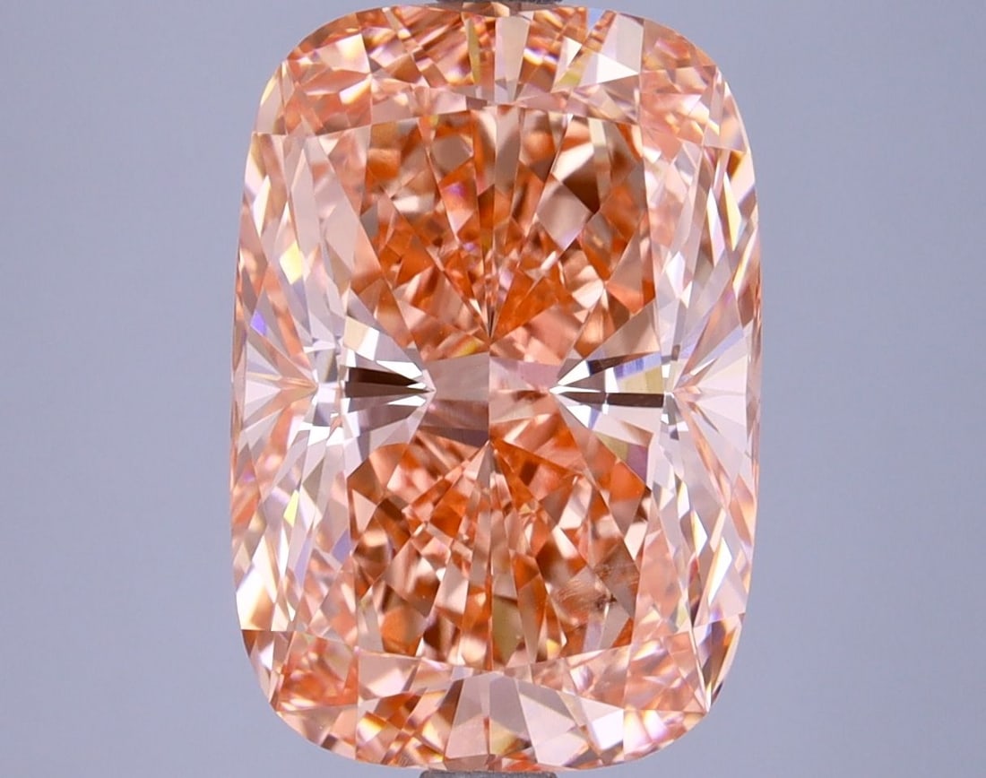 Loose Diamond - CUSHION BRILLIANT 5.11ct Fancy Vivid Pink VVS2: Loose Diamond - CUSHION BRILLIANT 5.11ct Fancy Vivid Pink VVS2 Source: This is a real non-mined Diamond that has been grown in a lab Shape: CUSHION BRILLIANT Carats: 5.11 Color: Fancy Vivid Pink Certi