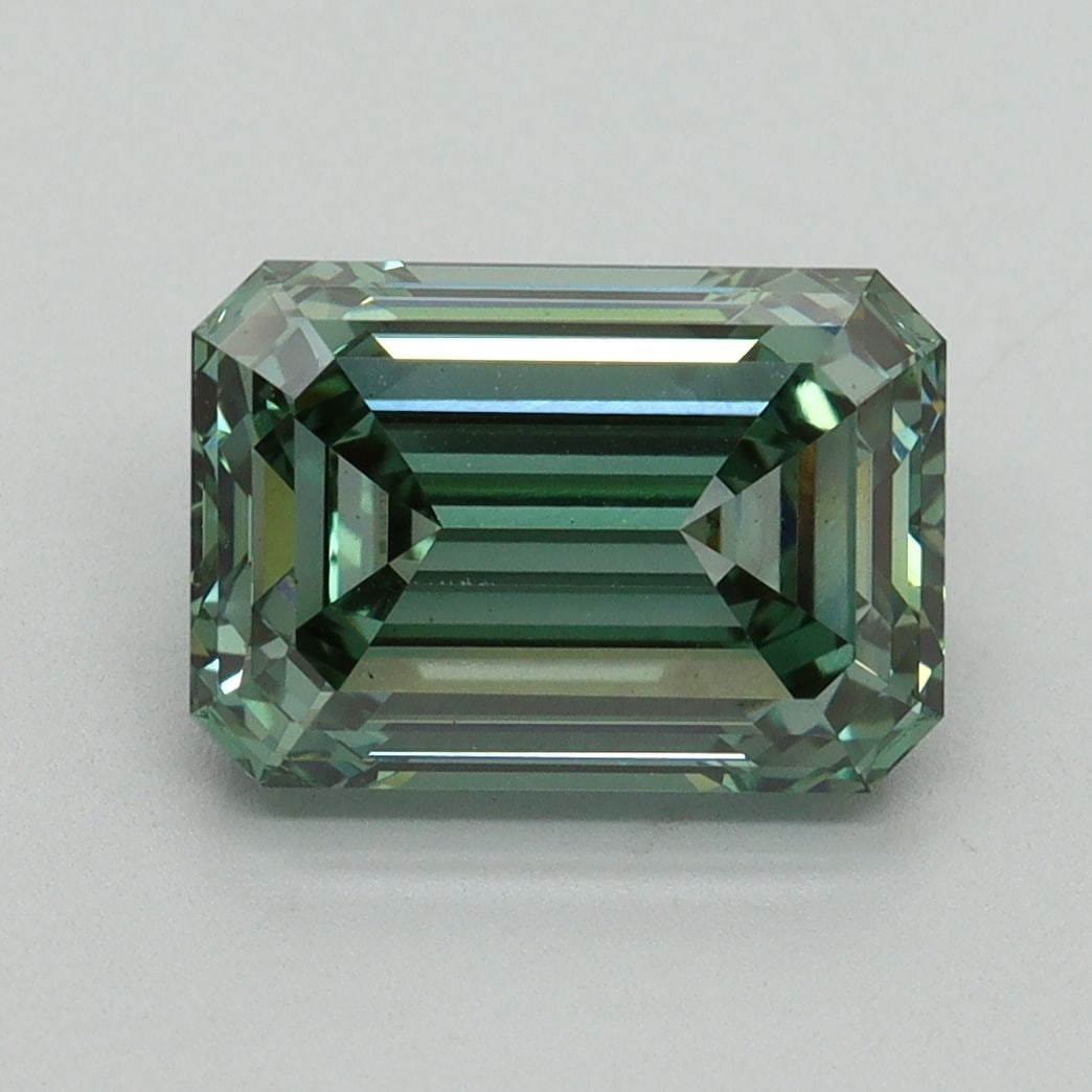 Loose Diamond - EMERALD 3.03ct Fancy Vivid Green VS2: Loose Diamond - EMERALD 3.03ct Fancy Vivid Green VS2 Source: This is a real non-mined Diamond that has been grown in a lab Shape: EMERALD Carats: 3.03 Color: Fancy Vivid Green Certification: IGI Video