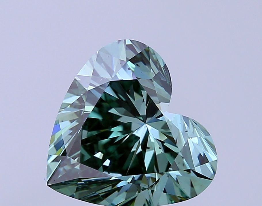 Loose Diamond - HEART 4.03ct Fancy Vivid Green SI1: Loose Diamond - HEART 4.03ct Fancy Vivid Green SI1 Source: This is a real non-mined Diamond that has been grown in a lab Shape: HEART Carats: 4.03 Color: Fancy Vivid Green Certification: NONE Video: