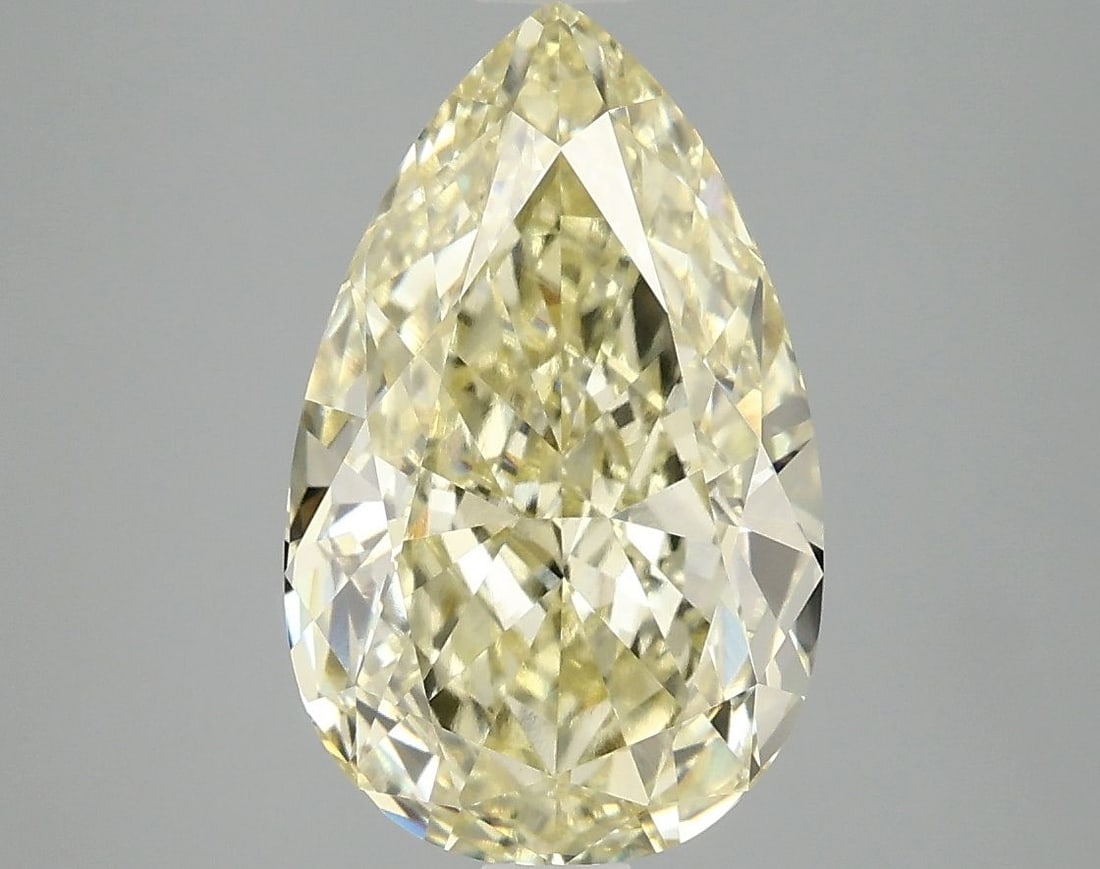 Loose Diamond - PEAR 4.06ct Fancy Intense Yellow VVS2: Loose Diamond - PEAR 4.06ct Fancy Intense Yellow VVS2 Source: This is a real non-mined Diamond that has been grown in a lab Shape: PEAR Carats: 4.06 Color: Fancy Intense Yellow Certification: IGI Vide