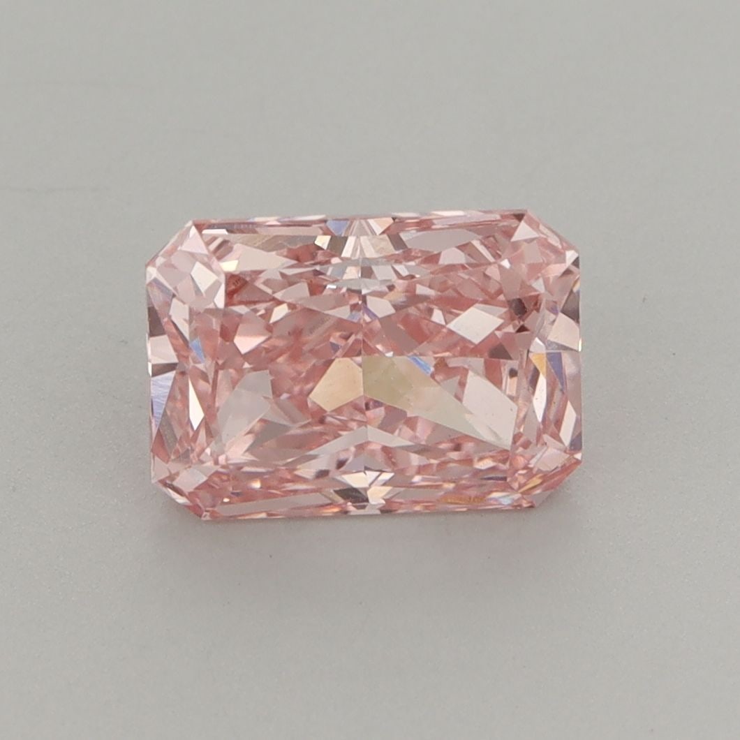 Loose Diamond - RADIANT 2.09ct Fancy Vivid Pink VS1: Loose Diamond - RADIANT 2.09ct Fancy Vivid Pink VS1 Source: This is a real non-mined Diamond that has been grown in a lab Shape: RADIANT Carats: 2.09 Color: Fancy Vivid Pink Certification: IGI The Dia