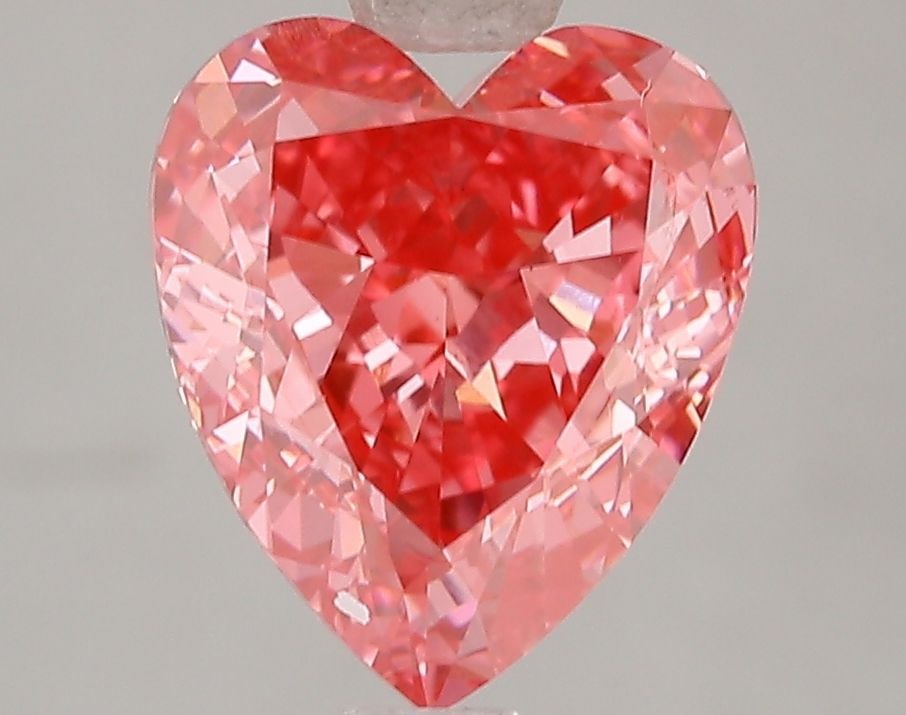Loose Diamond - HEART 3.05ct Fancy Vivid Pink VS1: Loose Diamond - HEART 3.05ct Fancy Vivid Pink VS1 Source: This is a real non-mined Diamond that has been grown in a lab Shape: HEART Carats: 3.05 Color: Fancy Vivid Pink Certification: IGI Video: