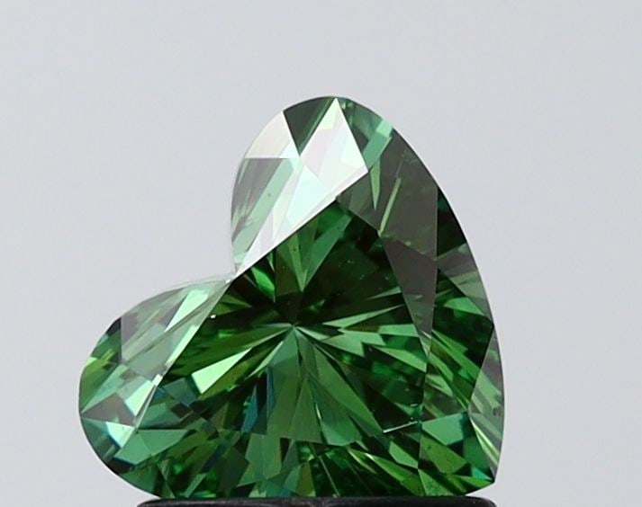 Loose Diamond - HEART 1.08ct Fancy Vivid Green VS2: Loose Diamond - HEART 1.08ct Fancy Vivid Green VS2 Source: This is a real non-mined Diamond that has been grown in a lab Shape: HEART Carats: 1.08 Color: Fancy Vivid Green Certification: IGI Video: