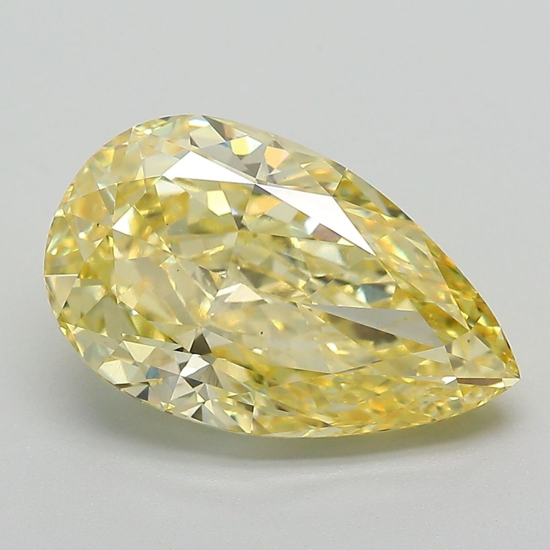 Loose Diamond - PEAR 4.62ct Fancy Vivid Yellow VS1: Loose Diamond - PEAR 4.62ct Fancy Vivid Yellow VS1 Source: This is a real non-mined Diamond that has been grown in a lab Shape: PEAR Carats: 4.62 Color: Fancy Vivid Yellow Certification: IGI Video: