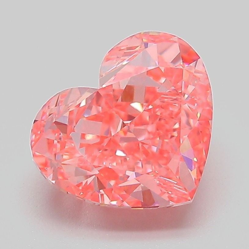 Loose Diamond - HEART 3.04ct Fancy Vivid Pink VVS2: Loose Diamond - HEART 3.04ct Fancy Vivid Pink VVS2 Source: This is a real non-mined Diamond that has been grown in a lab Shape: HEART Carats: 3.04 Color: Fancy Vivid Pink Certification: IGI Video: