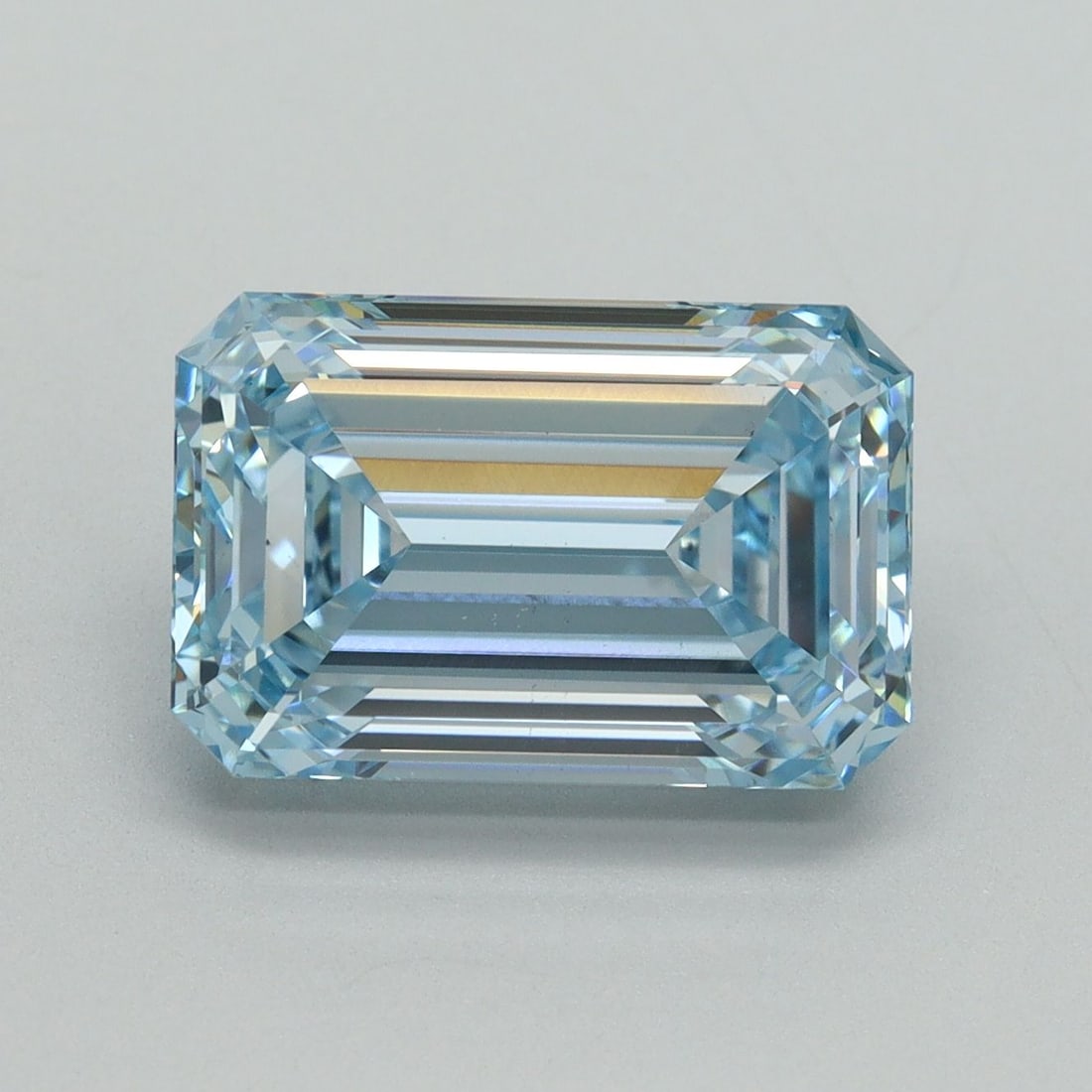 Loose Diamond - EMERALD 5.02ct Fancy Intense Blue VS1: Loose Diamond - EMERALD 5.02ct Fancy Intense Blue VS1 Source: This is a real non-mined Diamond that has been grown in a lab Shape: EMERALD Carats: 5.02 Color: Fancy Intense Blue Certification: IGI Vid