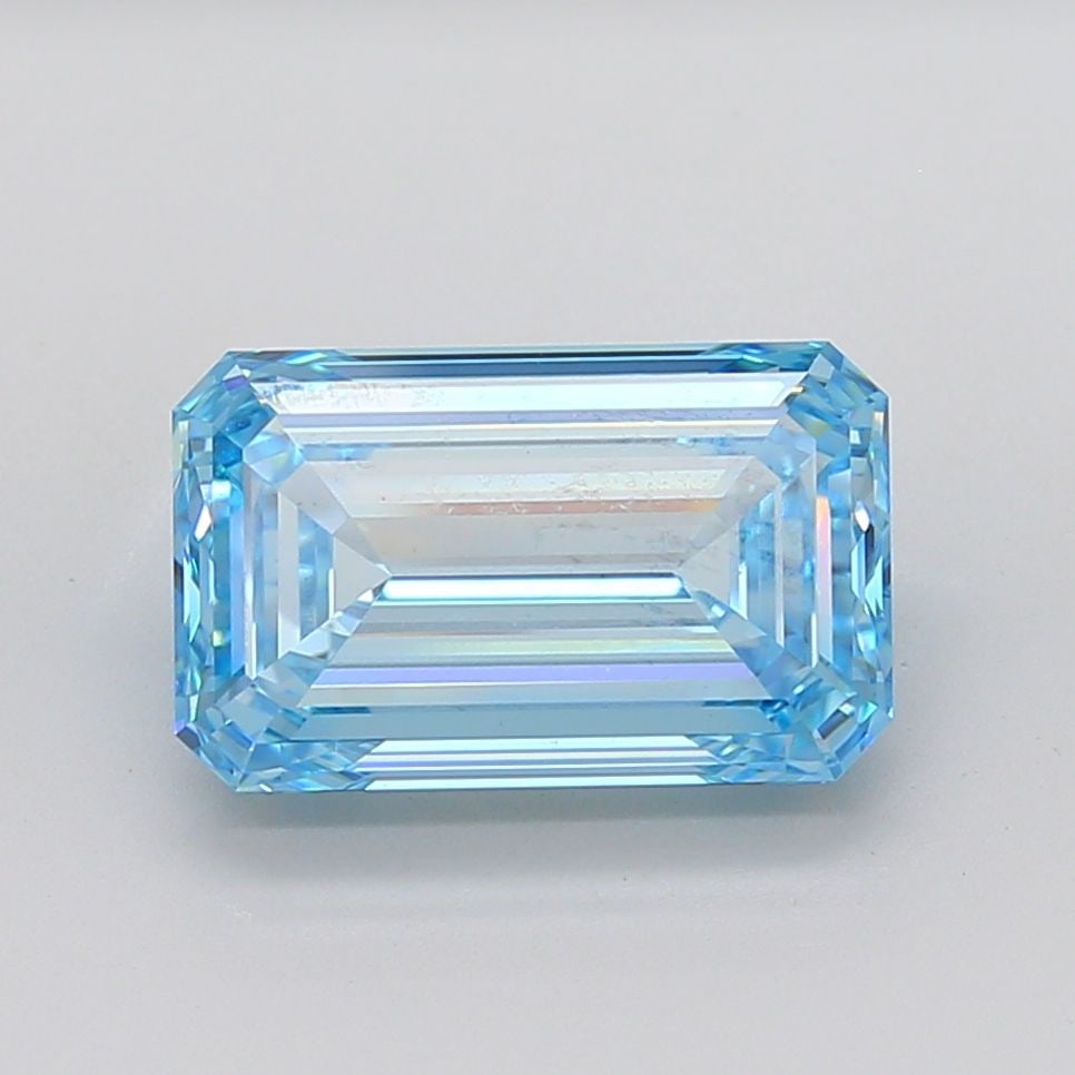Loose Diamond - EMERALD 8.02ct Fancy Vivid Blue VS1: Loose Diamond - EMERALD 8.02ct Fancy Vivid Blue VS1 Source: This is a real non-mined Diamond that has been grown in a lab Shape: EMERALD Carats: 8.02 Color: Fancy Vivid Blue Certification: IGI Video: