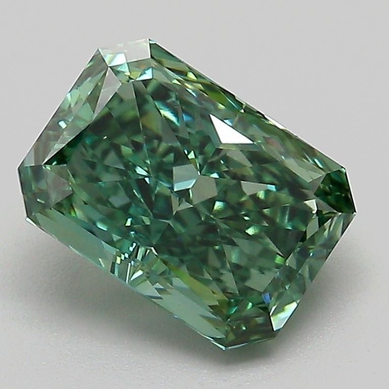 Loose Diamond - RADIANT 2.04ct Fancy Vivid Green VS1: Loose Diamond - RADIANT 2.04ct Fancy Vivid Green VS1 Source: This is a real non-mined Diamond that has been grown in a lab Shape: RADIANT Carats: 2.04 Color: Fancy Vivid Green Certification: IGI Video