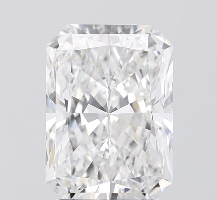 Loose Diamond - RADIANT 2.52ct D VVS2: Loose Diamond - RADIANT 2.52ct D VVS2 Source: This is a real non-mined Diamond that has been grown in a lab Shape: RADIANT Carats: 2.52 Color: D Clarity: VVS2 Certification: IGI Video: