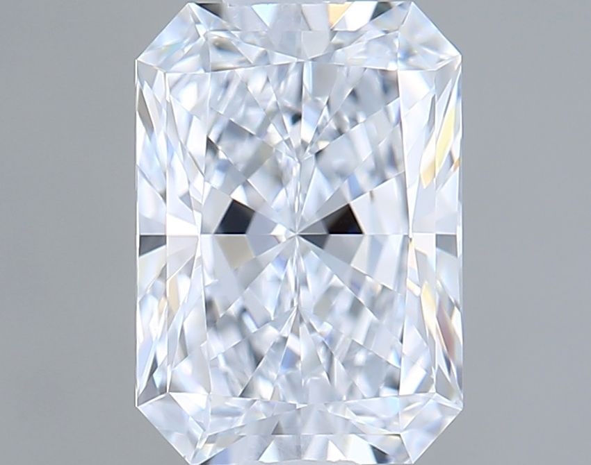 Loose Diamond - RADIANT 1.09ct E VVS2: Loose Diamond - RADIANT 1.09ct E VVS2 Source: This is a real non-mined Diamond that has been grown in a lab Shape: RADIANT Carats: 1.09 Color: E Clarity: VVS2 Certification: IGI Video: Video Link The