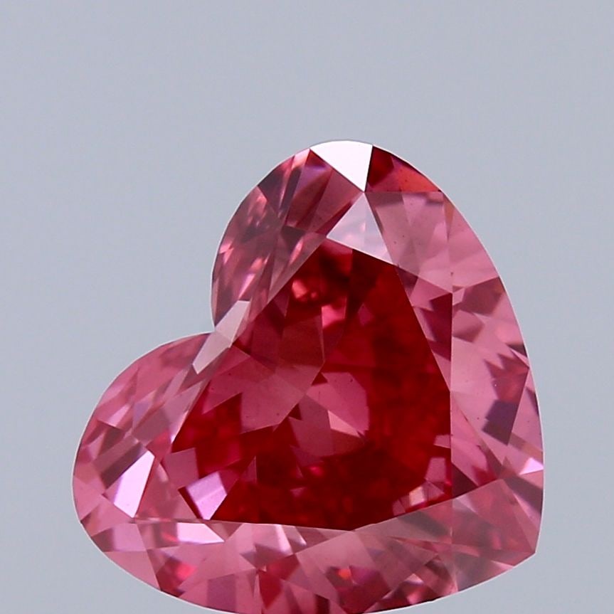 Loose Diamond - HEART 2.57ct Fancy Vivid Pink VS2: Loose Diamond - HEART 2.57ct Fancy Vivid Pink VS2 Source: This is a real non-mined Diamond that has been grown in a lab Shape: HEART Carats: 2.57 Color: Fancy Vivid Pink Certification: IGI Video: