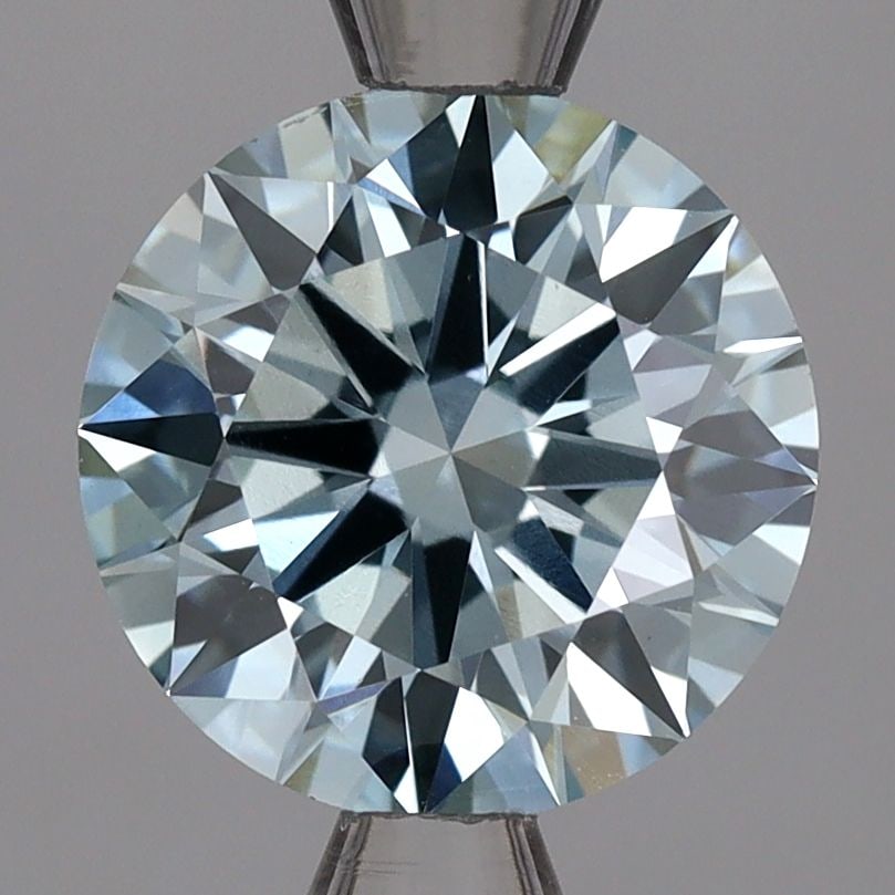 Loose Diamond - ROUND 2.1ct Fancy Blue VS1: Loose Diamond - ROUND 2.1ct Fancy Blue VS1 Source: This is a real non-mined Diamond that has been grown in a lab Shape: ROUND Carats: 2.1 Color: Fancy Blue Certification: IGI Video:
