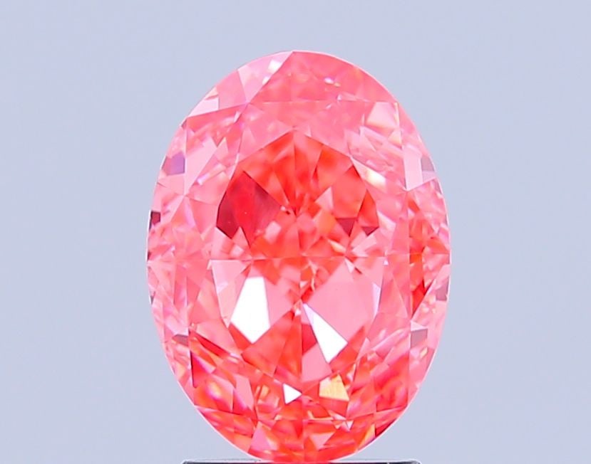 Loose Diamond - OVAL 3.15ct Fancy Vivid Pink VS2: Loose Diamond - OVAL 3.15ct Fancy Vivid Pink VS2 Source: This is a real non-mined Diamond that has been grown in a lab Shape: OVAL Carats: 3.15 Color: Fancy Vivid Pink Certification: IGI Video: