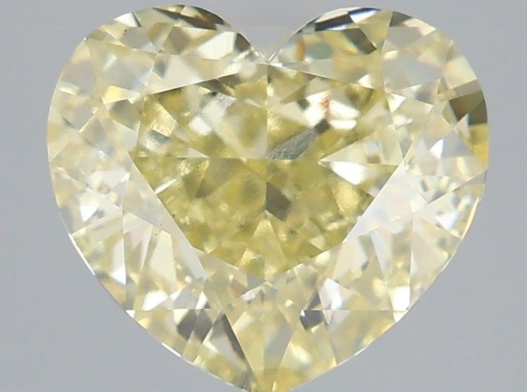 Loose Diamond - HEART 3.07ct Fancy Intense Yellow VS1: Loose Diamond - HEART 3.07ct Fancy Intense Yellow VS1 Source: This is a real non-mined Diamond that has been grown in a lab Shape: HEART Carats: 3.07 Color: Fancy Intense Yellow Certification: IGI Vid