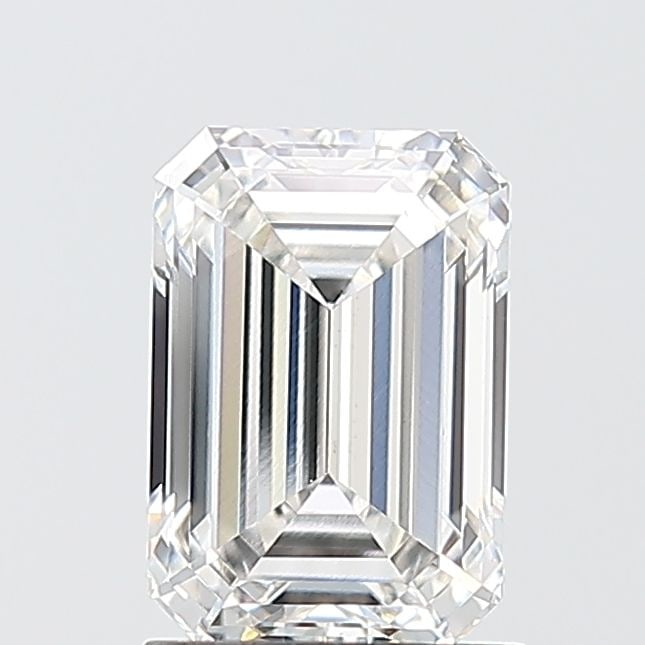 Loose Diamond - EMERALD 1.57ct E VS1: Loose Diamond - EMERALD 1.57ct E VS1 Source: This is a real non-mined Diamond that has been grown in a lab Shape: EMERALD Carats: 1.57 Color: E Clarity: VS1 Certification: IGI Video: