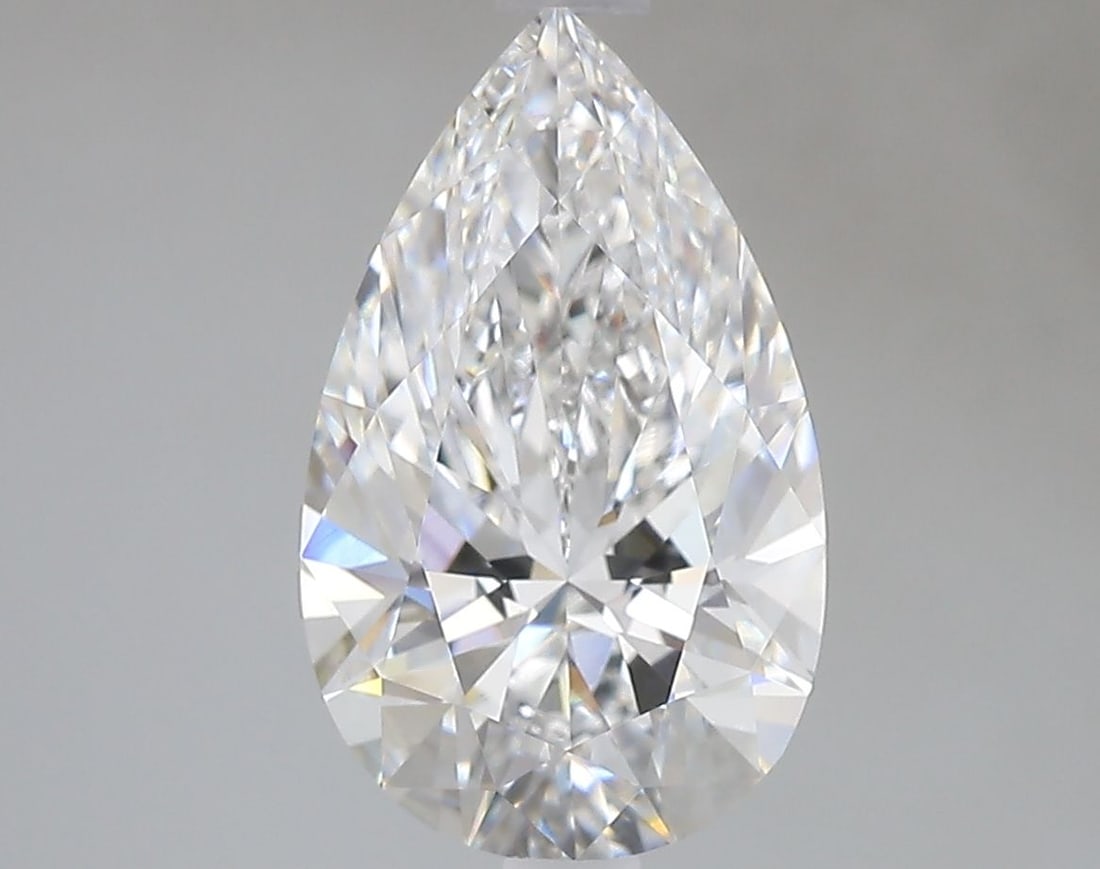 Loose Diamond - PEAR 3.08ct E VVS2: Loose Diamond - PEAR 3.08ct E VVS2 Source: This is a real non-mined Diamond that has been grown in a lab Shape: PEAR Carats: 3.08 Color: E Clarity: VVS2 Certification: IGI Video: