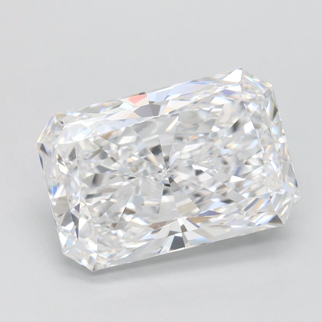 Loose Diamond - RADIANT 2.39ct D FL: Loose Diamond - RADIANT 2.39ct D FL Source: This is a real non-mined Diamond that has been grown in a lab Shape: RADIANT Carats: 2.39 Color: D Clarity: FL Certification: IGI Video: Video Link The