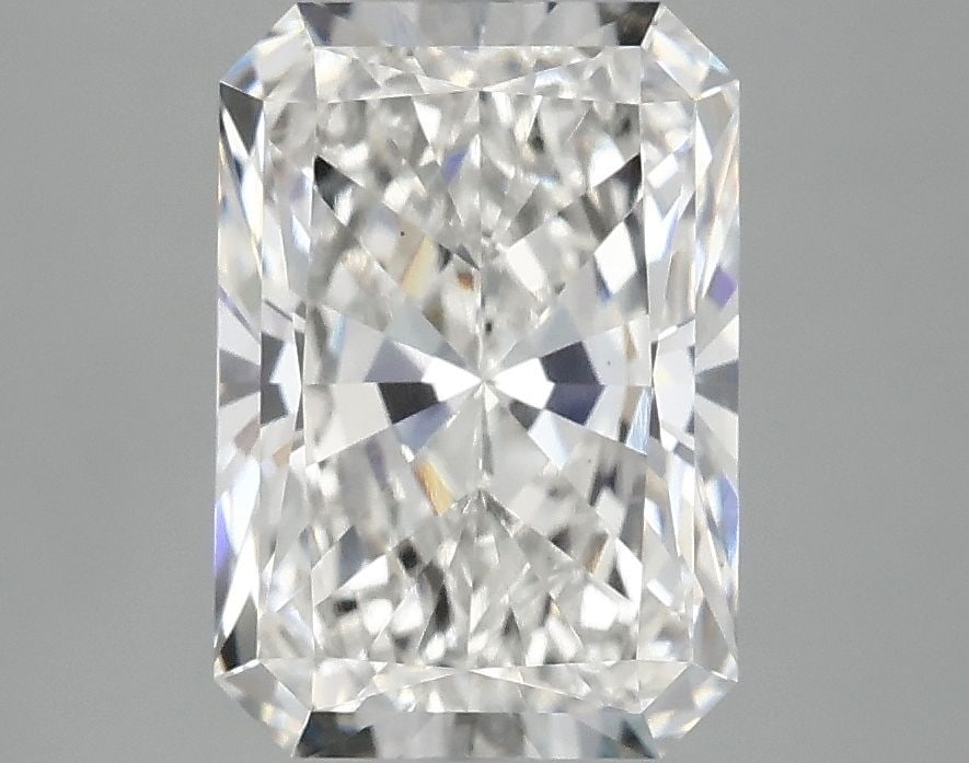 Loose Diamond - RADIANT 2.92ct F VS2: Loose Diamond - RADIANT 2.92ct F VS2 Source: This is a real non-mined Diamond that has been grown in a lab Shape: RADIANT Carats: 2.92 Color: F Clarity: VS2 Certification: IGI Video: