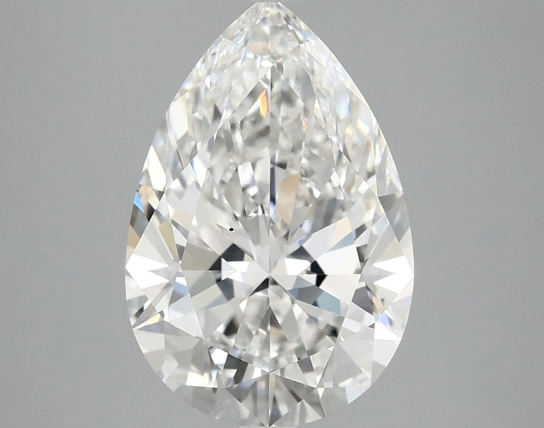 Loose Diamond - PEAR 4.05ct E VS1: Loose Diamond - PEAR 4.05ct E VS1 Source: This is a real non-mined Diamond that has been grown in a lab Shape: PEAR Carats: 4.05 Color: E Clarity: VS1 Certification: IGI Video: Video Link The Diamond