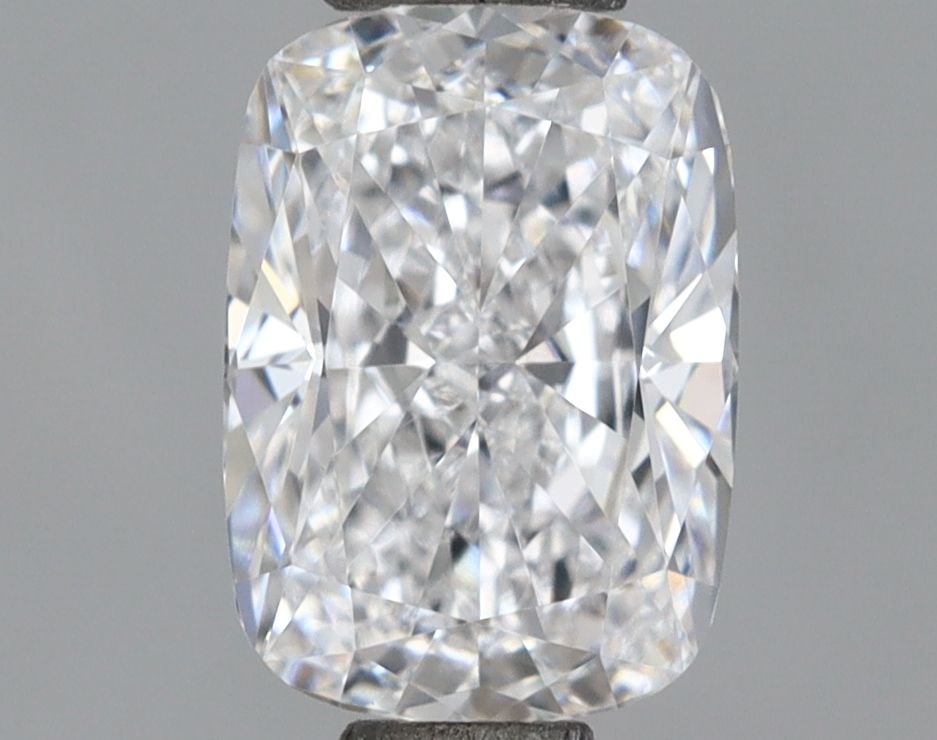Loose Diamond - CUSHION MODIFIED 1.03ct D VVS2: Loose Diamond - CUSHION MODIFIED 1.03ct D VVS2 Source: This is a real non-mined Diamond that has been grown in a lab Shape: CUSHION MODIFIED Carats: 1.03 Color: D Clarity: VVS2 Certification: IGI Vide