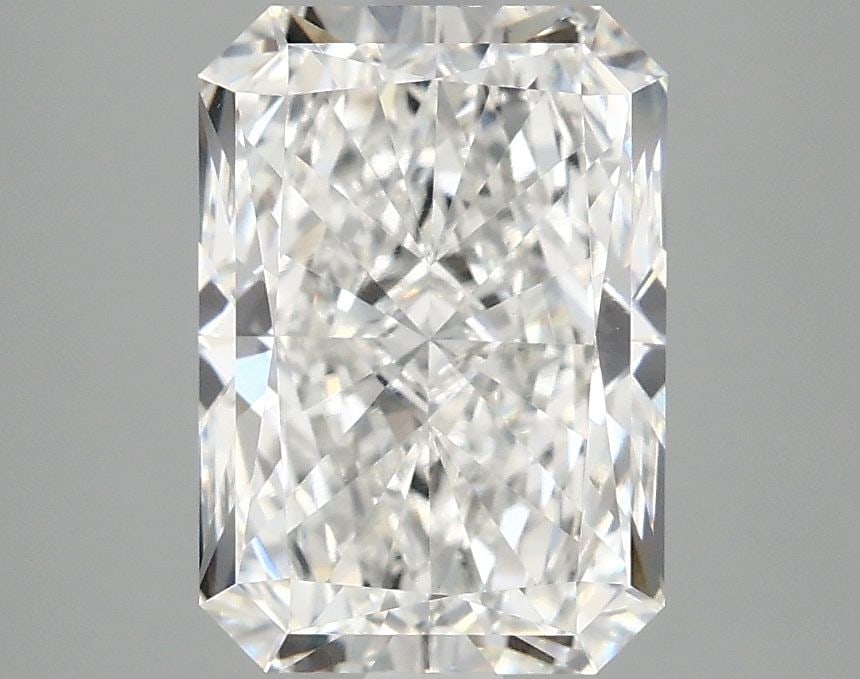 Loose Diamond - RADIANT 2.71ct F VS1: Loose Diamond - RADIANT 2.71ct F VS1 Source: This is a real non-mined Diamond that has been grown in a lab Shape: RADIANT Carats: 2.71 Color: F Clarity: VS1 Certification: IGI Video: