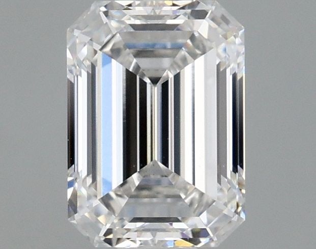 Loose Diamond - EMERALD 0.97ct D VS1: Loose Diamond - EMERALD 0.97ct D VS1 Source: This is a real non-mined Diamond that has been grown in a lab Shape: EMERALD Carats: 0.97 Color: D Clarity: VS1 Certification: IGI Video: Video Link The