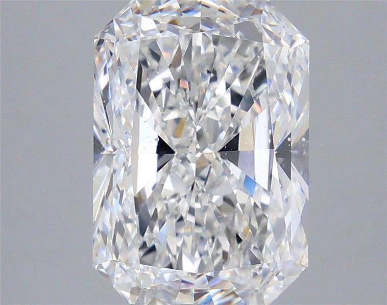 Loose Diamond - RADIANT 5.01ct E VS2: Loose Diamond - RADIANT 5.01ct E VS2 Source: This is a real non-mined Diamond that has been grown in a lab Shape: RADIANT Carats: 5.01 Color: E Clarity: VS2 Certification: IGI Video: Video Link The