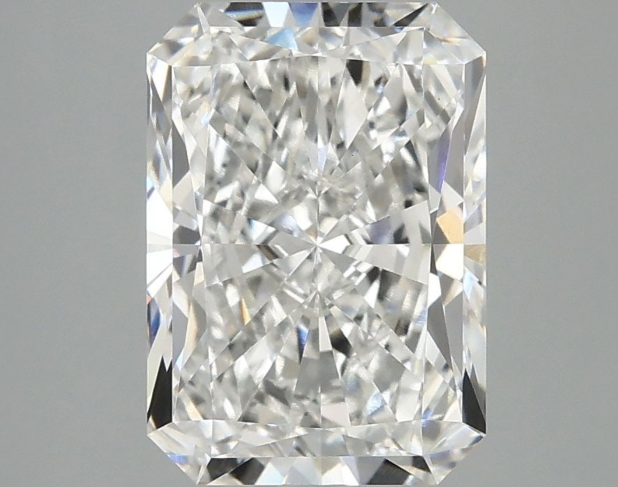 Loose Diamond - RADIANT 3.09ct F VS1: Loose Diamond - RADIANT 3.09ct F VS1 Source: This is a real non-mined Diamond that has been grown in a lab Shape: RADIANT Carats: 3.09 Color: F Clarity: VS1 Certification: IGI Video: