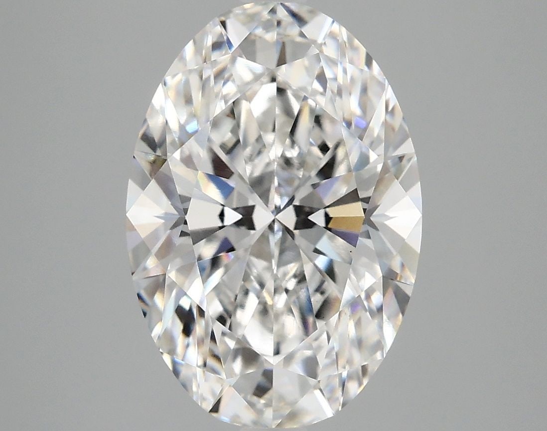 Loose Diamond - OVAL 4.02ct E VS1: Loose Diamond - OVAL 4.02ct E VS1 Source: This is a real non-mined Diamond that has been grown in a lab Shape: OVAL Carats: 4.02 Color: E Clarity: VS1 Certification: IGI Video: