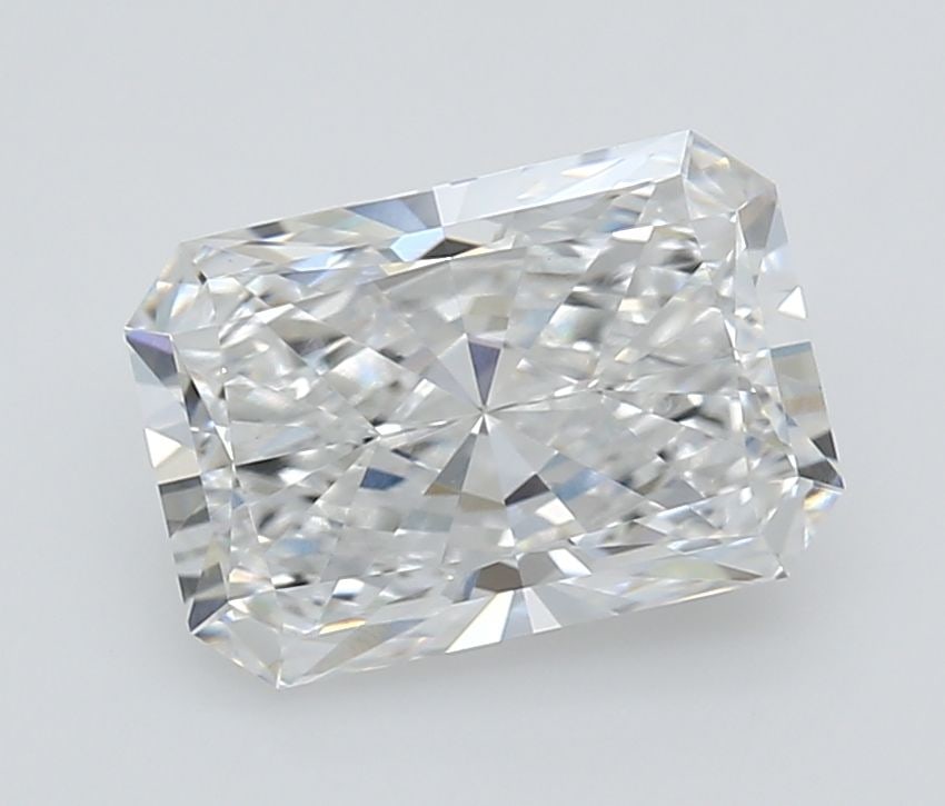 Loose Diamond - RADIANT 2.59ct D VS1: Loose Diamond - RADIANT 2.59ct D VS1 Source: This is a real non-mined Diamond that has been grown in a lab Shape: RADIANT Carats: 2.59 Color: D Clarity: VS1 Certification: GIA Video: