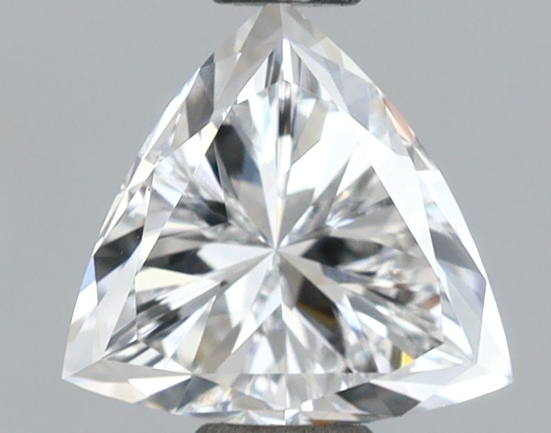 Loose Diamond - TRIANGULAR 1.01ct D VS1: Loose Diamond - TRIANGULAR 1.01ct D VS1 Source: This is a real non-mined Diamond that has been grown in a lab Shape: TRIANGULAR Carats: 1.01 Color: D Clarity: VS1 Certification: IGI Video: