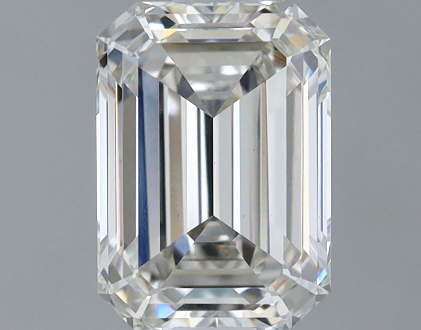 Loose Diamond - EMERALD 1.09ct H VS1: Loose Diamond - EMERALD 1.09ct H VS1 Source: This is a real non-mined Diamond that has been grown in a lab Shape: EMERALD Carats: 1.09 Color: H Clarity: VS1 Certification: IGI Video: