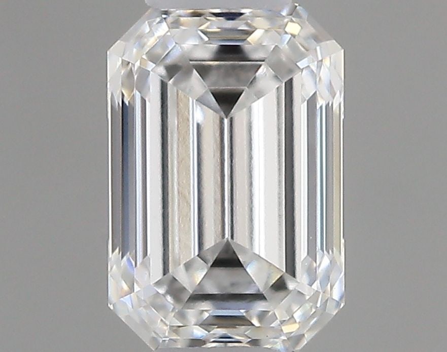 Loose Diamond - EMERALD 0.53ct E VVS2: Loose Diamond - EMERALD 0.53ct E VVS2 Source: This is a real non-mined Diamond that has been grown in a lab Shape: EMERALD Carats: 0.53 Color: E Clarity: VVS2 Certification: IGI Video: