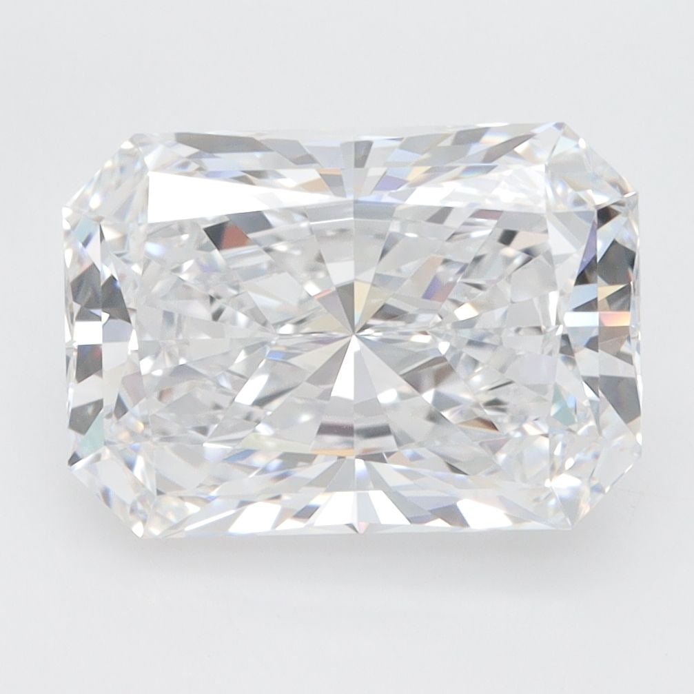Loose Diamond - RADIANT 4.09ct D VVS1: Loose Diamond - RADIANT 4.09ct D VVS1 Source: This is a real non-mined Diamond that has been grown in a lab Shape: RADIANT Carats: 4.09 Color: D Clarity: VVS1 Certification: GIA Video: