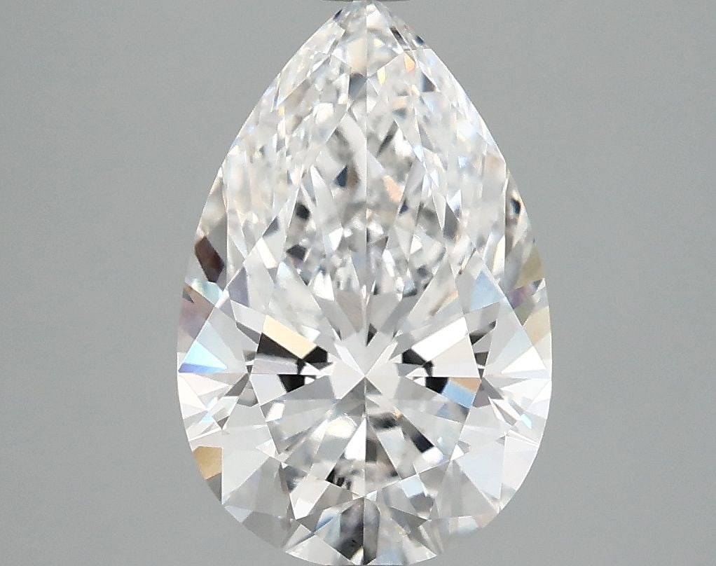 Loose Diamond - PEAR 3.07ct E VS1: Loose Diamond - PEAR 3.07ct E VS1 Source: This is a real non-mined Diamond that has been grown in a lab Shape: PEAR Carats: 3.07 Color: E Clarity: VS1 Certification: IGI Video: Video Link The Diamond