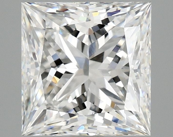 Loose Diamond - PRINCESS 2.85ct E VVS2: Loose Diamond - PRINCESS 2.85ct E VVS2 Source: This is a real non-mined Diamond that has been grown in a lab Shape: PRINCESS Carats: 2.85 Color: E Clarity: VVS2 Certification: IGI Video: