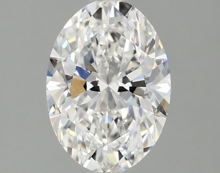 Loose Diamond - OVAL 1.53ct E VVS2: Loose Diamond - OVAL 1.53ct E VVS2 Source: This is a real non-mined Diamond that has been grown in a lab Shape: OVAL Carats: 1.53 Color: E Clarity: VVS2 Certification: IGI Video: