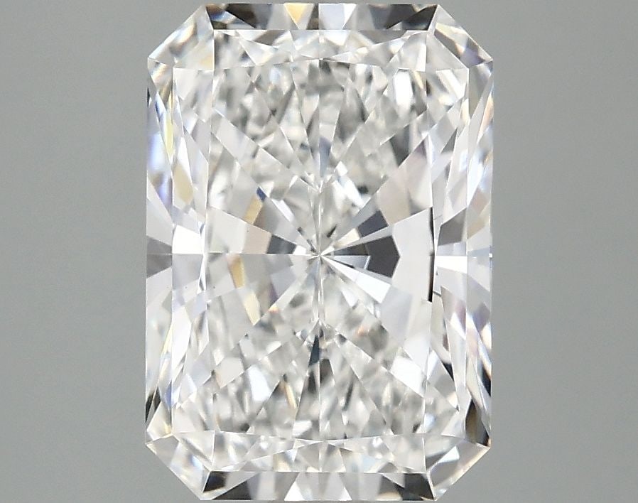 Loose Diamond - RADIANT 3.04ct E VS1: Loose Diamond - RADIANT 3.04ct E VS1 Source: This is a real non-mined Diamond that has been grown in a lab Shape: RADIANT Carats: 3.04 Color: E Clarity: VS1 Certification: IGI Video: