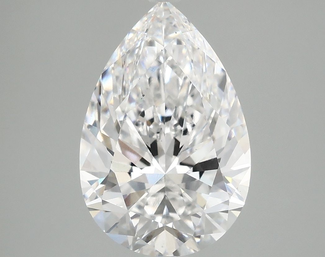 Loose Diamond - PEAR 3.1ct E VS1: Loose Diamond - PEAR 3.1ct E VS1 Source: This is a real non-mined Diamond that has been grown in a lab Shape: PEAR Carats: 3.1 Color: E Clarity: VS1 Certification: IGI Video: